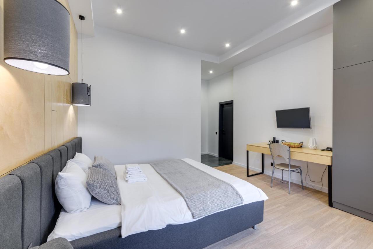 Centrooms Kropivnizkogo Mini-Hotel Kyiv Exterior photo